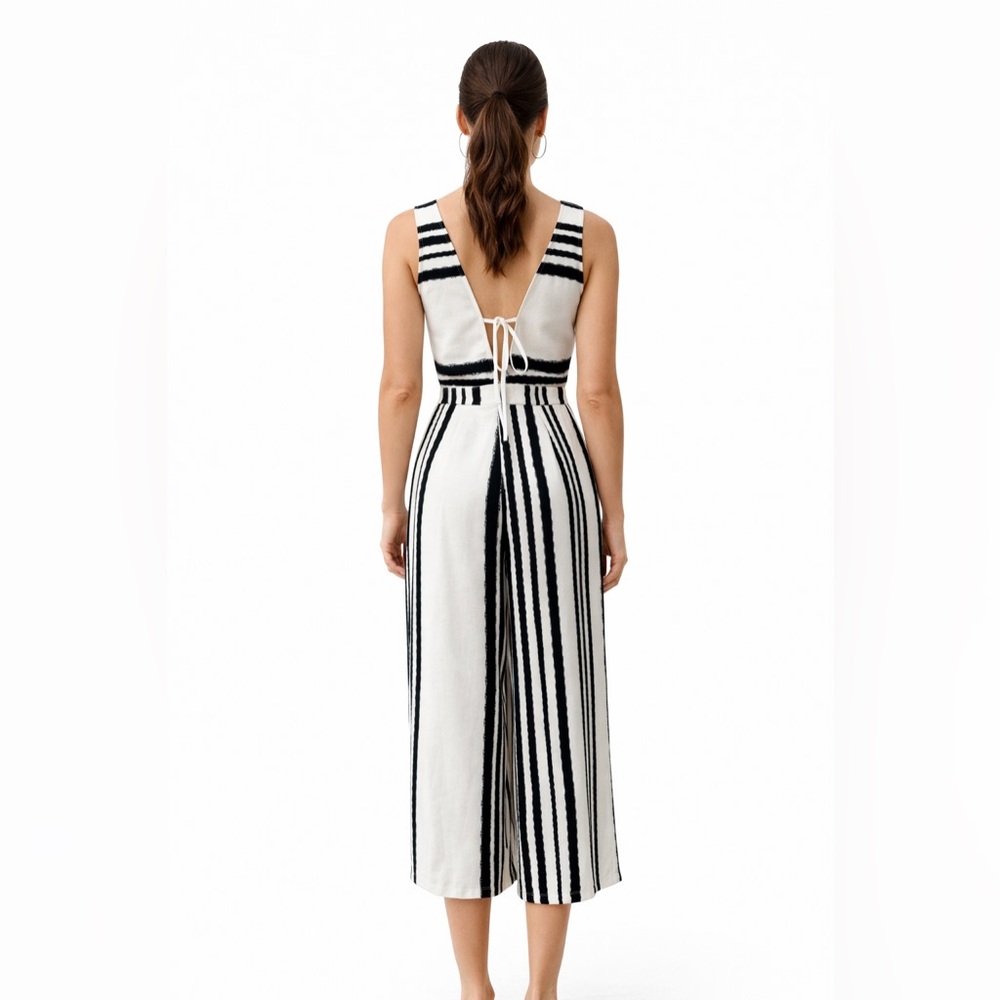 Jealous Tomato Monochrome Striped Sleeveless Jumpsuit Wide Leg Chic Black White - Picture 2 of 15